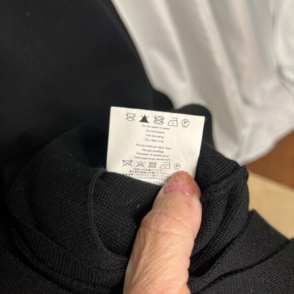 Michael Kors Collection Merino Wool Turtleneck Streamer Dress Black M NWOT - Picture 4 of 13